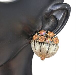 Lisner Mid-Century Champagne Gold Floral Earrings | Amber AB Rhinestones